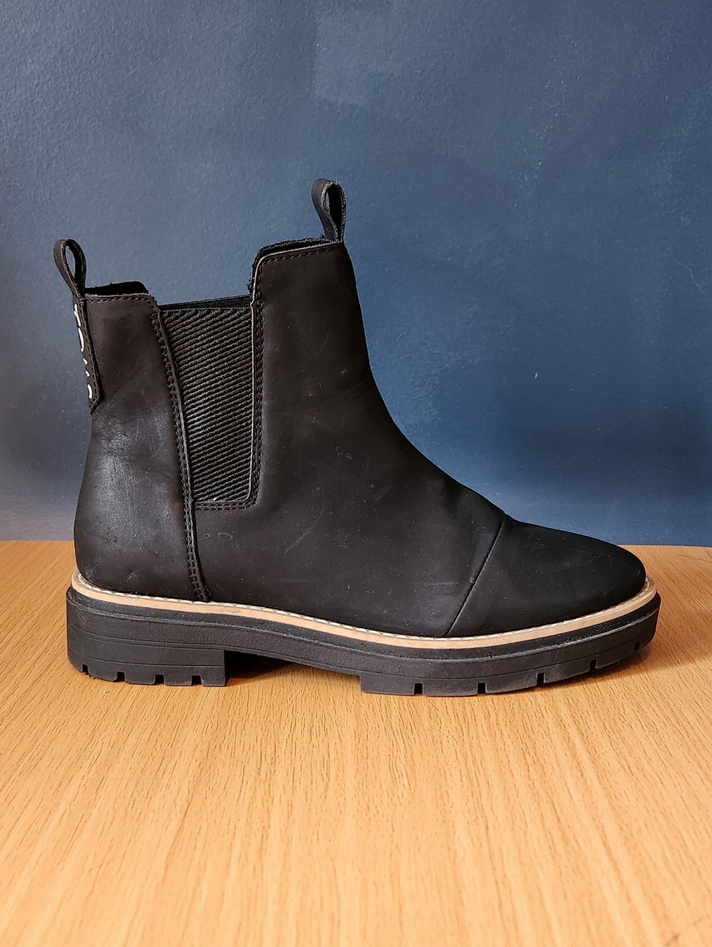Toms Womens' Skylar Chelsea Boot - Size 7